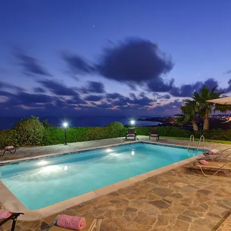 Sleeps 9 With Pool Air Con And Wifi Villa Kissonerga