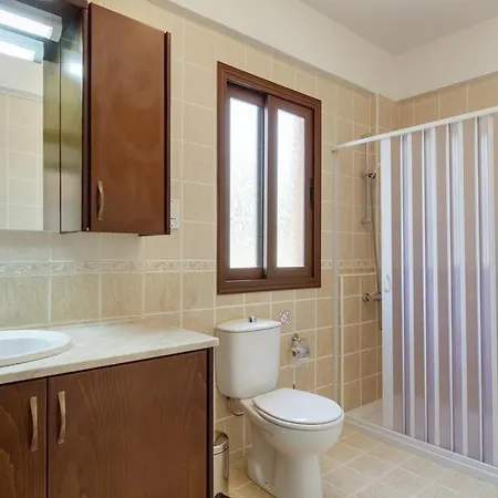 Sleeps 9 With Pool Air Con And Wifi Villa